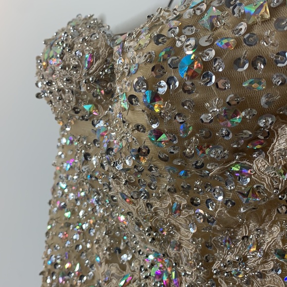 Sherri Hill Sequin Champagne Prom/ Pageant gown ✨ - Picture 11 of 14